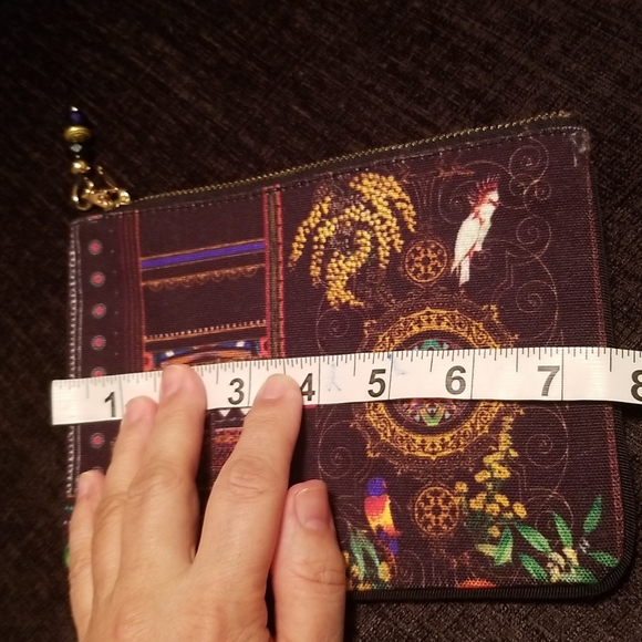 Camilla Blackheath Betty clutch CAMILLA UNICORN COLLECTABLE🦄 RARE🦜new in box - Picture 12 of 16